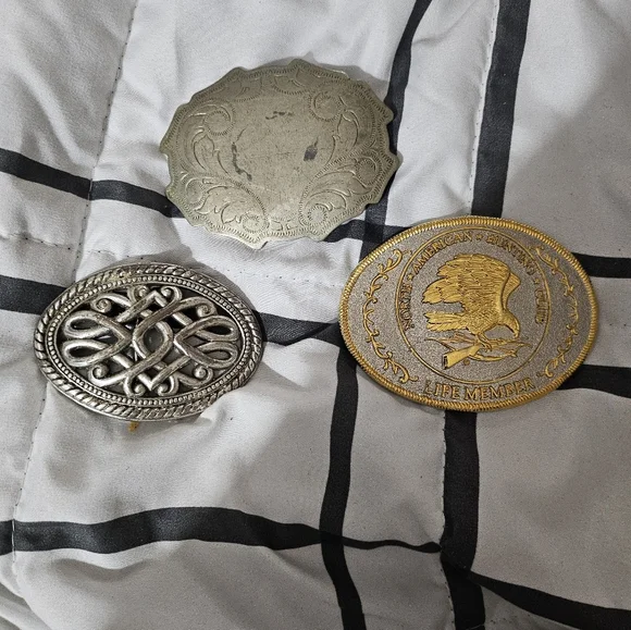 Vintage belt‎ buckles