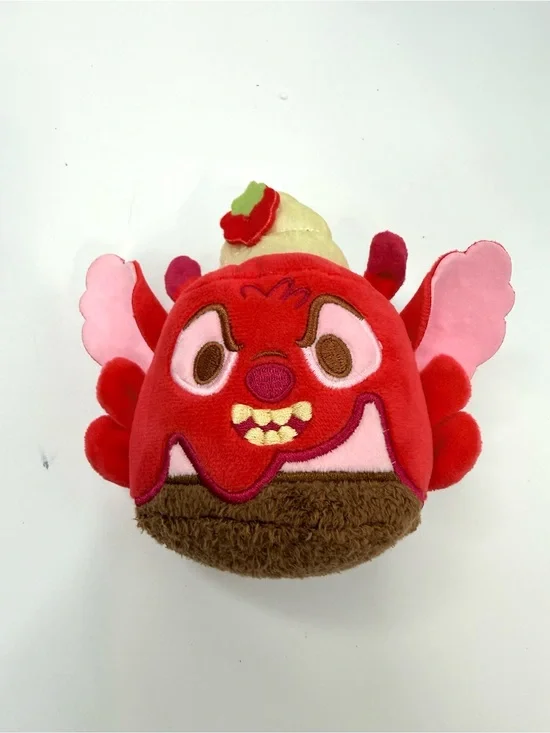 Munchlings plush Leroy Lilo & Stitch chocolate raspberry mousse cake disney park