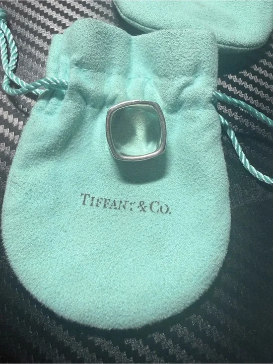 Tiffany & Co. Silver Square Band on Tiffany Blue Pouch