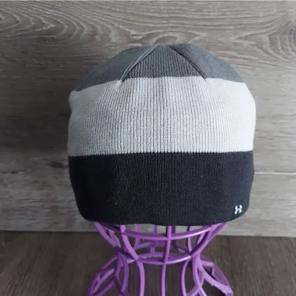 Under Armour Two-Tone Gray and Black Beanie Youth