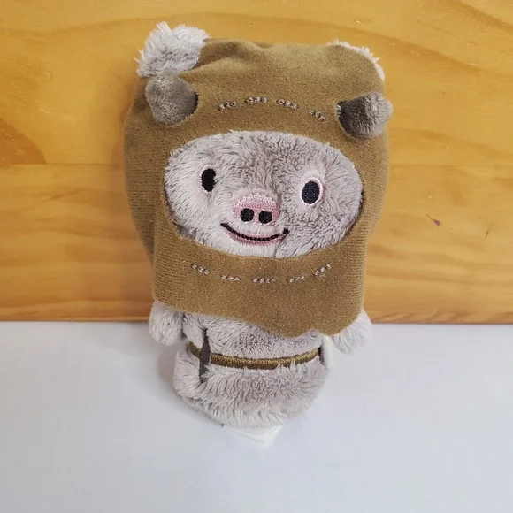 Hallmark Itty Bittys Star Wars CHIEF CHIRPA EWOK 4