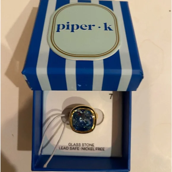 Piper K gold plated ring square shape deep blue glass stone size 7