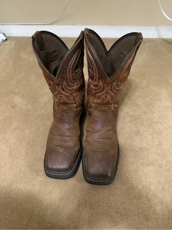 Men’s Justin soft toe boots