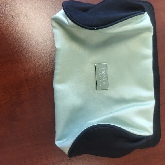PRADA Infusion D'Iris‎ Makeup Bag Light Green Black Fabric Zipper