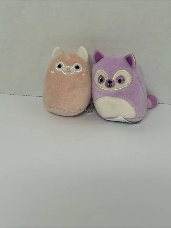 Squishmallows Mauve‎ the Llama / Alpaca Squishville Mini Stuffed Plush  Good pre