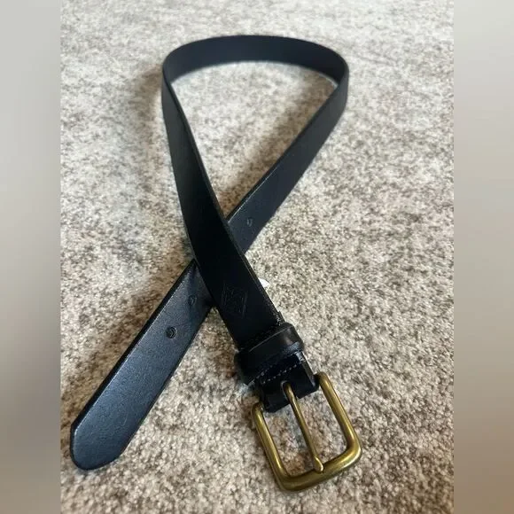 Eddie Bauer Black Smooth Leather Belt 36 New