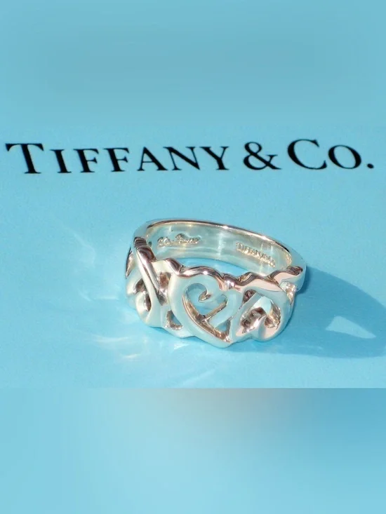 Tiffany & Co. Paloma Picasso Sterling Silver Size 5 Loving Heart Ring