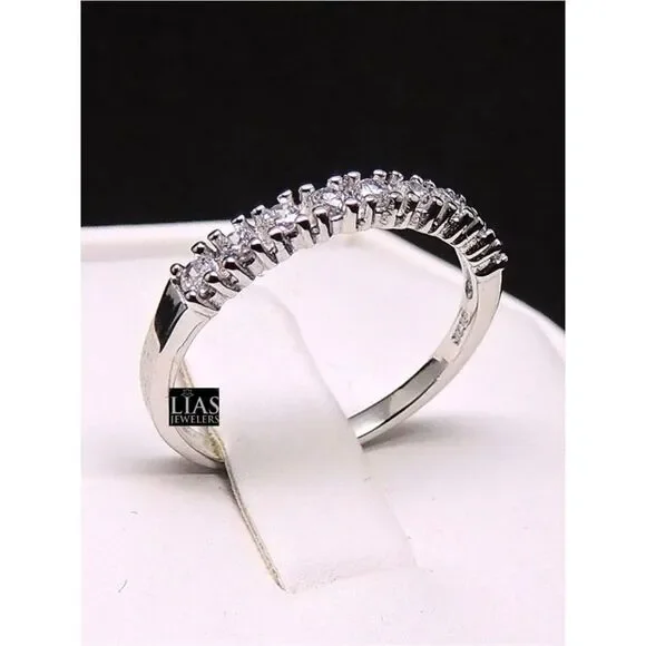 New 18k white gold engagement ring wedding band