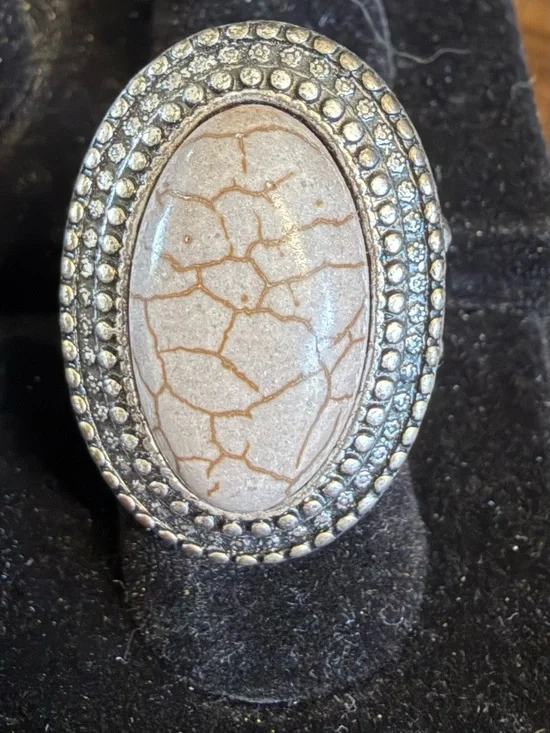 paparazzi Crackle Oval Stone Silver-Tone Ring - Cream