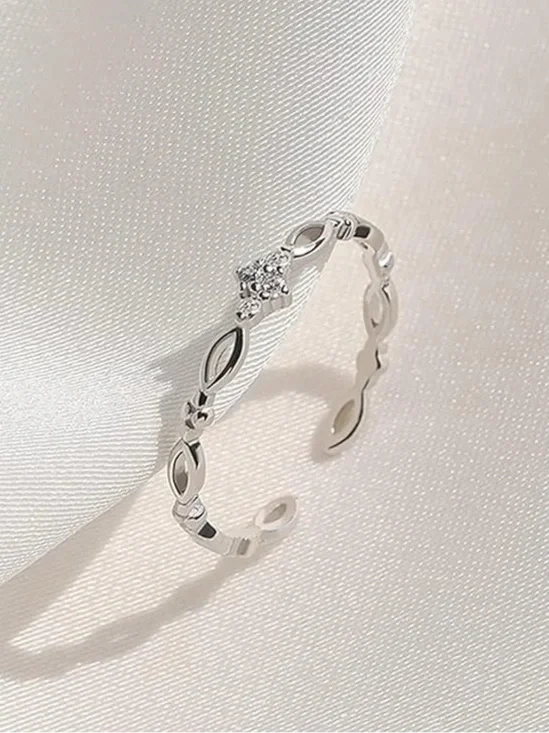 925 Sterling Silver Open Band Ring with Clear Accents