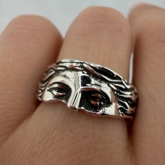 Silver Face Art Inspired Face Ring | Unique Sculptural Jewelry adjustable size
