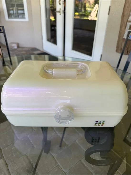 Caboodles Cream Cosmetic Case with Handle