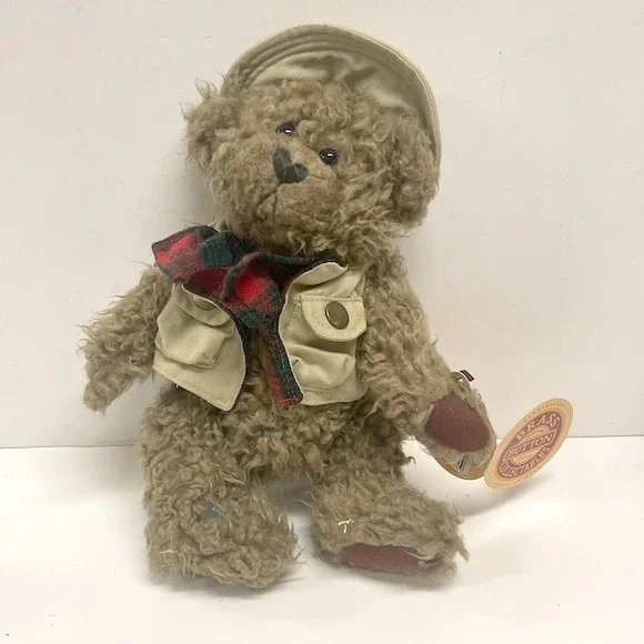 Vintage Pickford Bears Tanner Bear of Health Plush Brass Button Collectibles 11