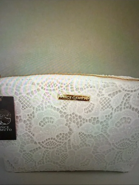 Vince Camuto White Lace Cosmetic Pouch with Gold Hardware. 🆕
