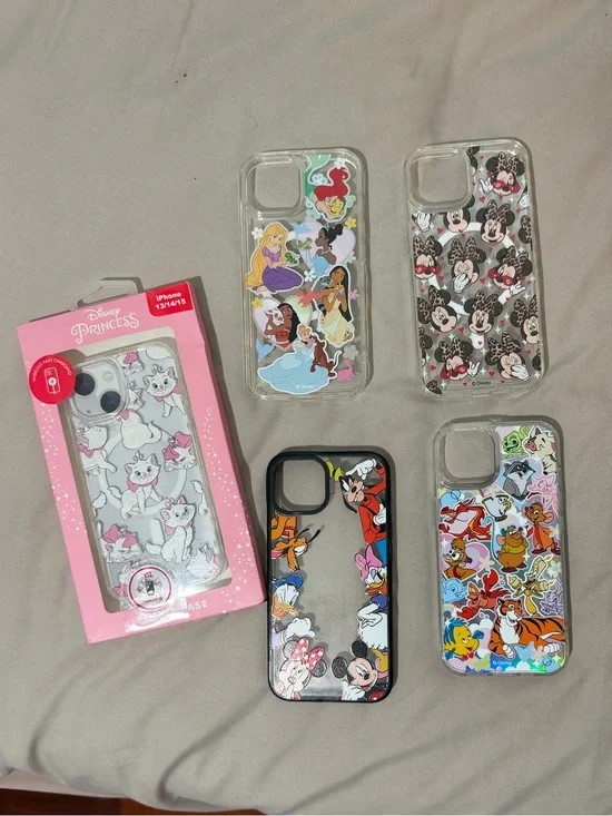 Disney iPhone 13/14/15 cases x5 - all never used!