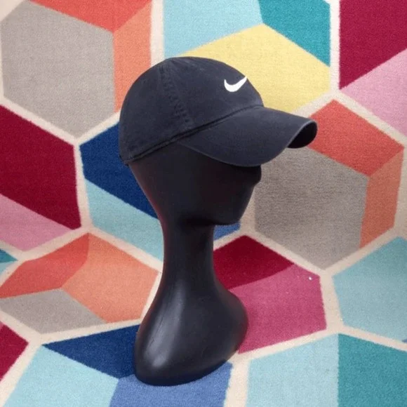 Nike Hat Black Cap Toddler Baby Size‎ Adjustable Strapback White Logo