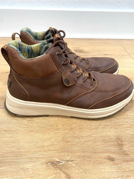 Hey Dude Boots Men’s 11 Brown Tahoe Classic Mid Top Chukka Comfort Outdoor
