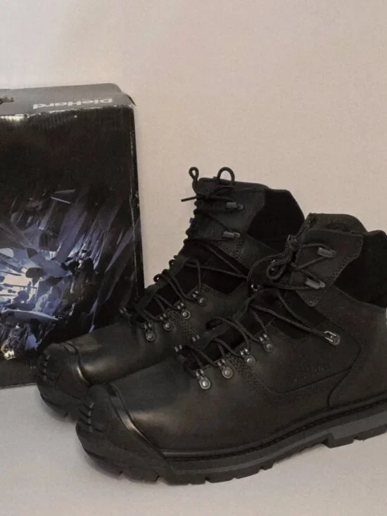 NEW DieHard Men's 6