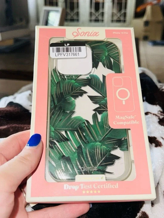 Sonix Clear iPhone Case with Green Tropical Palm Leaves - MagSafe