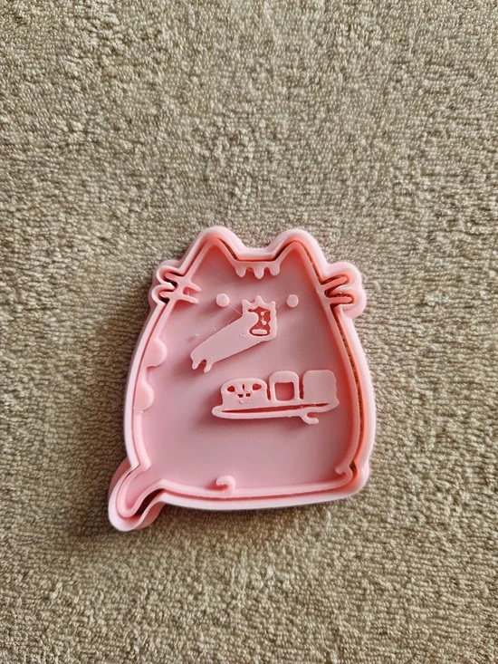Pusheen cookie cutter