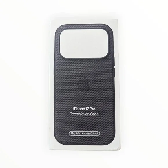 Cc9-O Apple Case for iPhone 17 Pro TechWoven with MagSafe ~‎ Black