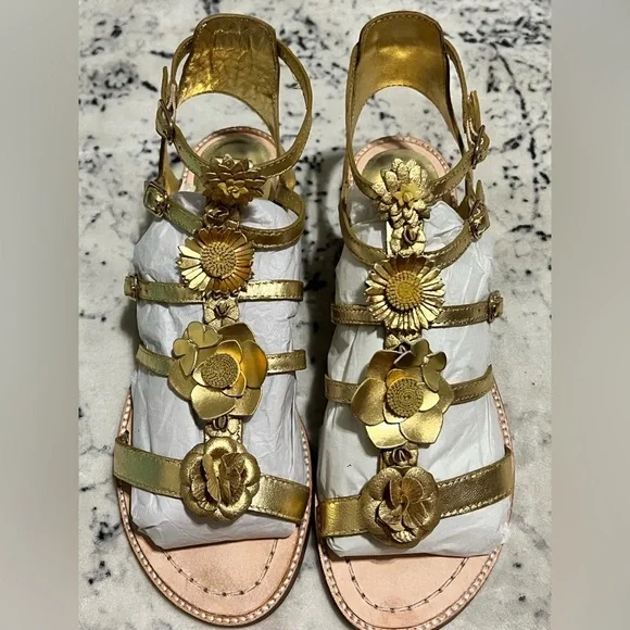 Kate Spade Gold Floral Embellished Sandals - 8.5