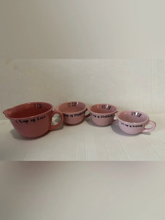 10 Strawberry Street Pink Ceramic Measuring Cups Set of 4