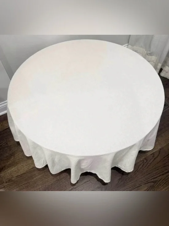 70” Round Linen Tablecloth