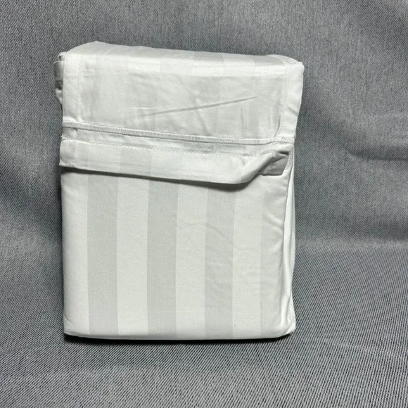 Queen Damask 800 TC Hotel Collection White Hem Threshold Stripe Sheet Set 4pc