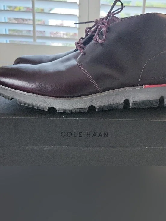 Cole Haan Men’s Burgundy Leather Chukka Boots with Patterned Round Laces
