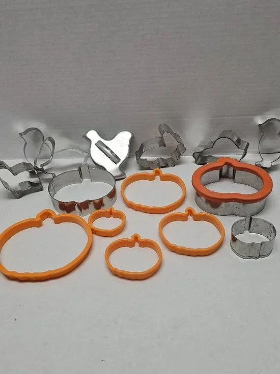 Multi Lot Shape Size Cookie Cutters Pumpkin Chick Duck Rabbit Fish Penguin +