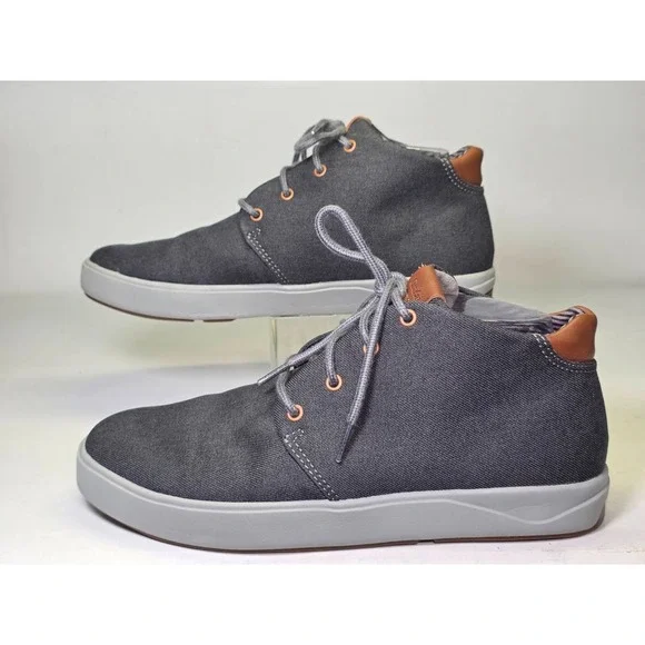 OluKai‎ Nana Hele Wai'apo Men's Chukka Boots Size 9.5 Dark Gray Canvas Mid Shoes