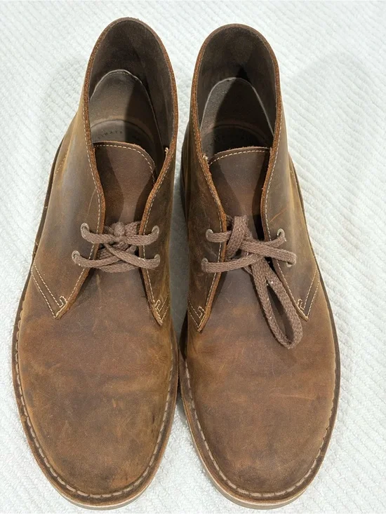 Clark’s Men's bushacre 2 chukka boots beeswax brown distressed leather 9 new