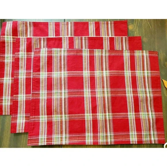 Christmas Cloth Placemat set 3 Discontinued Red Plaid 19x13