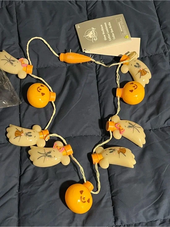 Disney Halloween Ghost & Jack-o'-Lantern Light Necklace