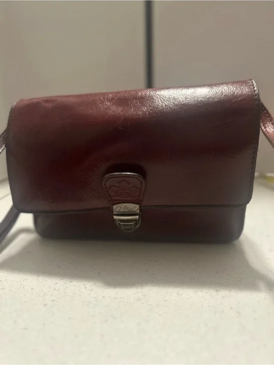Patricia Nash Crossbody/Wristlet Bag in Dark Burgundy
