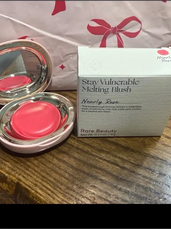 Rare Beauty melting blush in Nearly rose