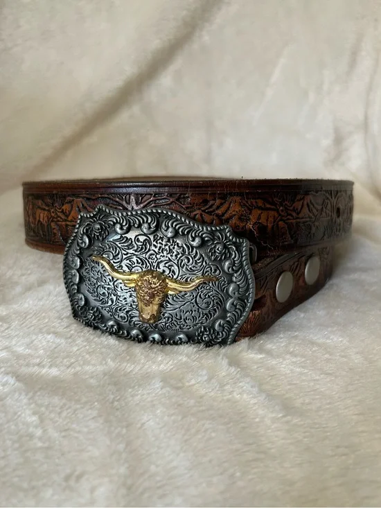 Brown tooled leather silver buckle western style belt size 28 hunting