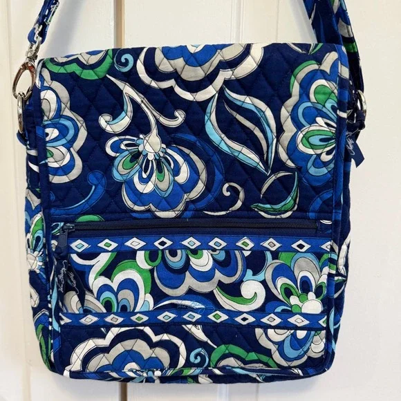 Vera Bradley Turnlock‎ Crossbody Bag Blue Rhapsody Quilted