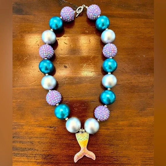 Girls mermaid tail bead necklace