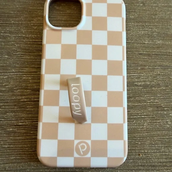 Loopy Case Beige and White Checkerboard Phone Case with Loopy Strap Grip