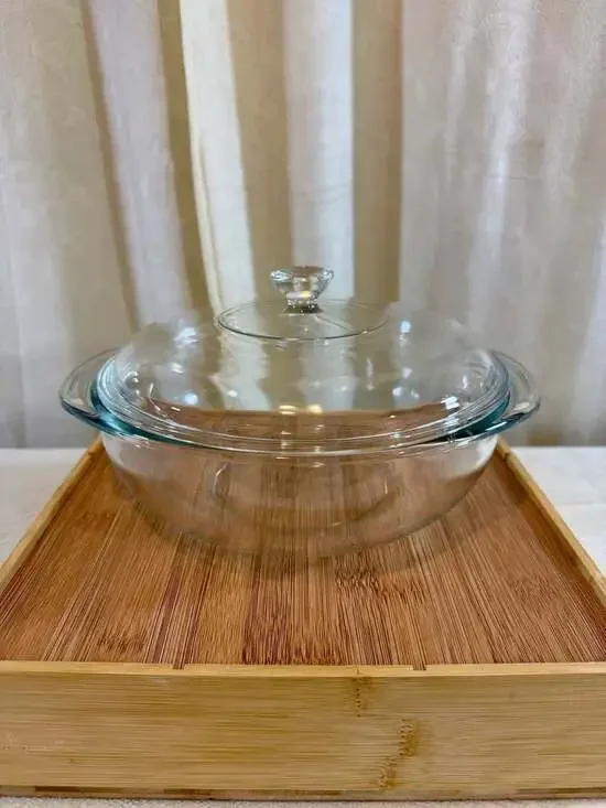 Pyrex 2 Quart Clear Glass Casserole Dish with Lid Model 024