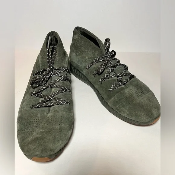 Underarmour Unique  Veloce Chukka Mid Suede Olive Green Causal Shoes  Mens 12