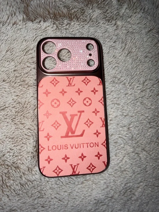 17 pro max  Pink Monogram Phone Case with Crystal Camera Accent