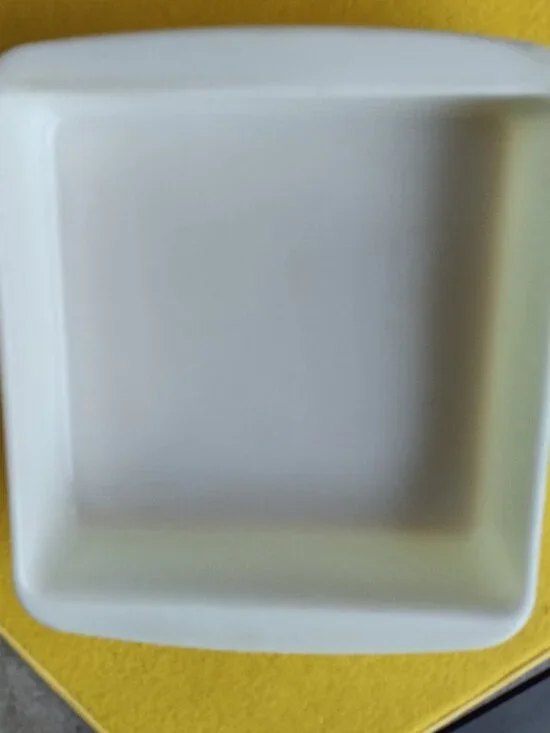 Pyrex 222 Vintage Lime Green Yellow  8 Inch Square Casserole Baking Pan Dish MCM