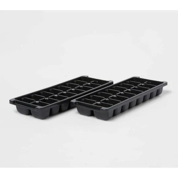 4-Pack ROOM ESSENTIALS Plastic Ice Cube Trays BPA-Free • Black