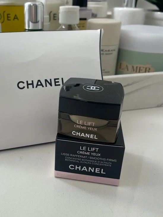 CHANEL Le Lift Crème Yeux Eye Cream