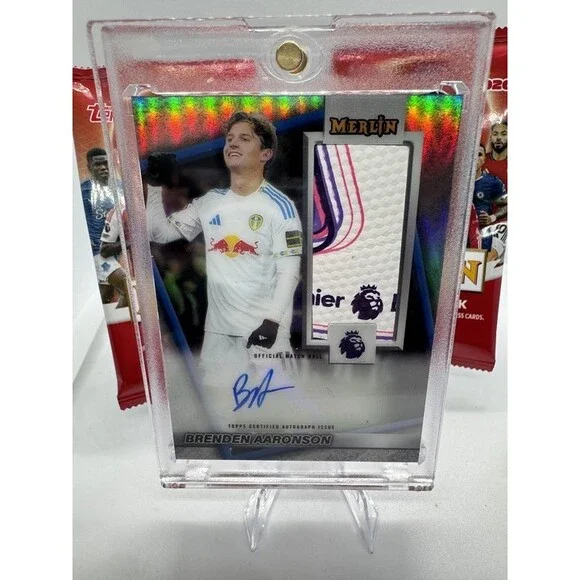 BRENDEN AARONSON 2026-27 TOPPS MERLIN MATCH BALL AUTO RELIC PATCH LEEDS