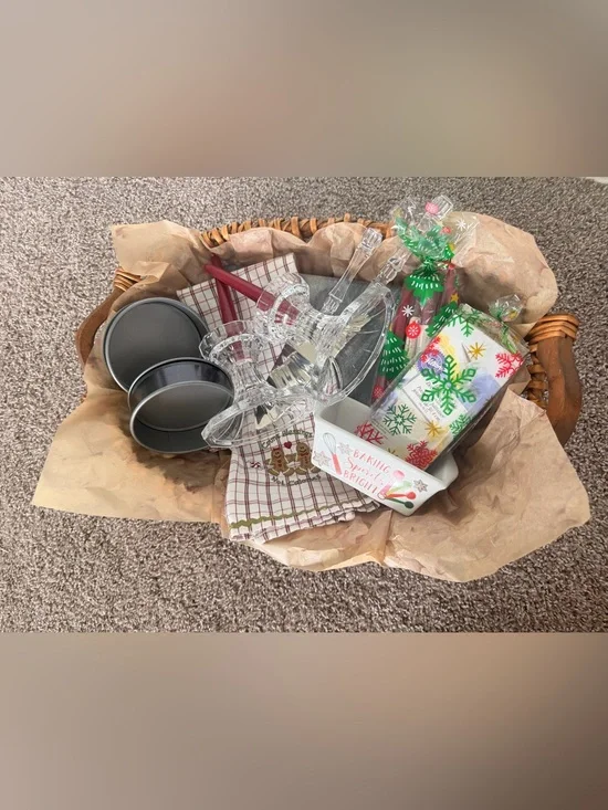 “Baking Spirits Bright” Gift Set