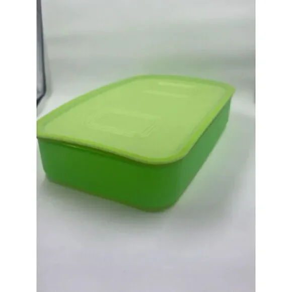 Tupperware Quadro Storage Containers (Set of 2) 6049, 6050 Green